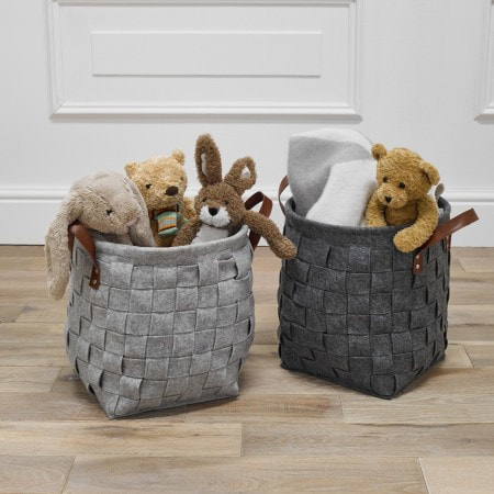 Picture of children's cuddly toys in baskets