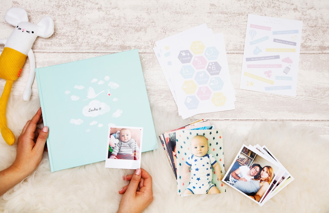 Picture of Cheerz psersonalised baby albums and photo products