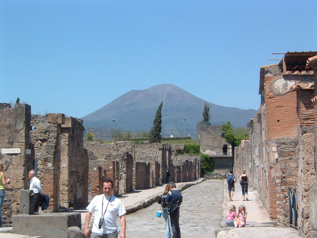 Picture of Pompeii with Vesuvius behins
