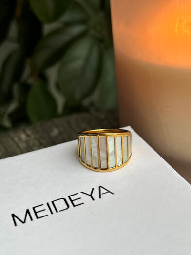 Picture of Meideya Jewelry Mother of Pearl statement ring