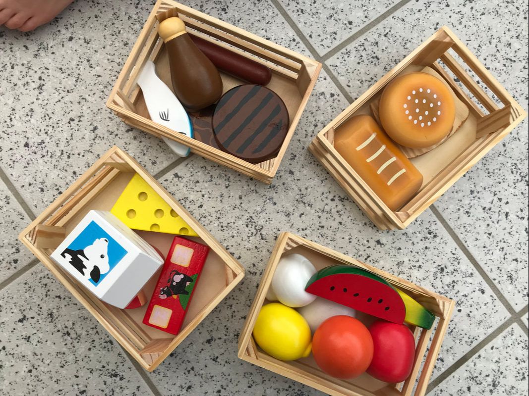 Picture of Melissa and Doug food groups wooden crates 